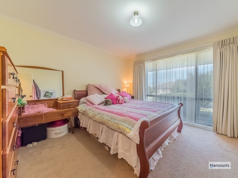 2 Boronia Street, Drouin VIC 3818