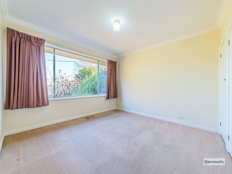 27 Clifford Street, Warragul VIC 3820