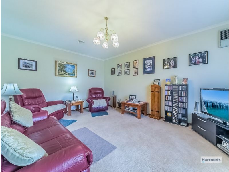 2/28 Grant Street, Drouin VIC 3818