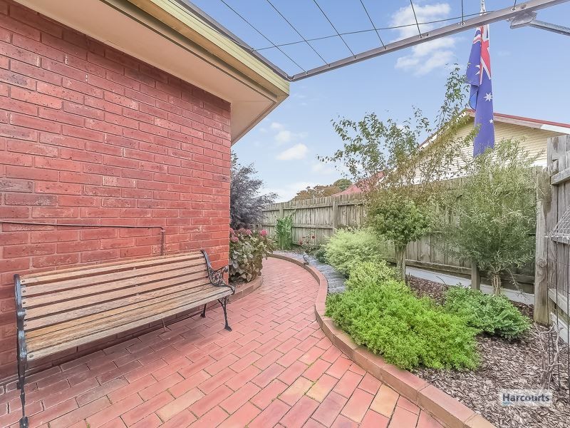 2/28 Grant Street, Drouin VIC 3818