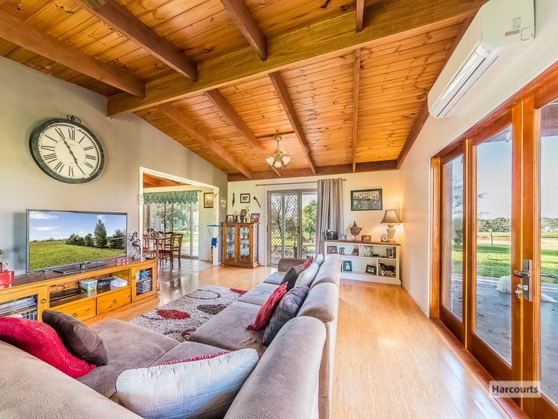 1449 Main South Road, Hallora VIC 3818