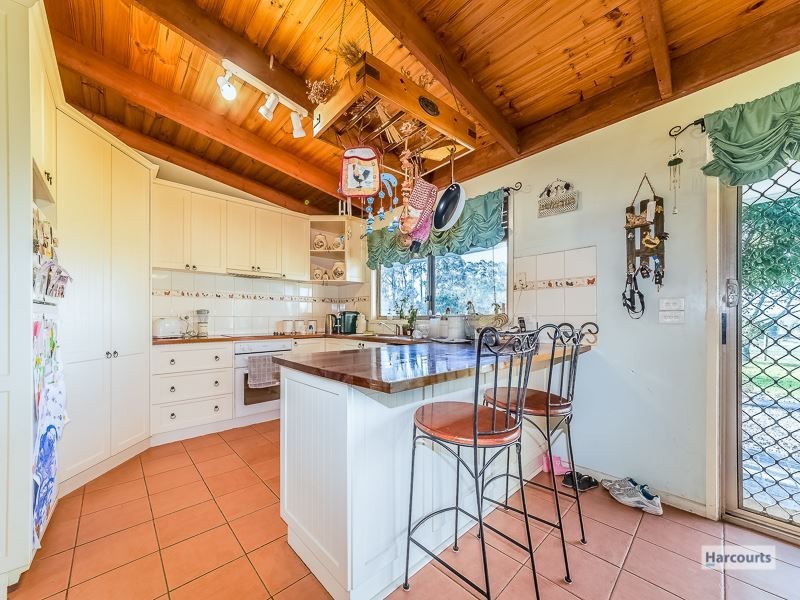 1449 Main South Road, Hallora VIC 3818