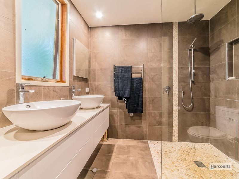 1449 Main South Road, Hallora VIC 3818
