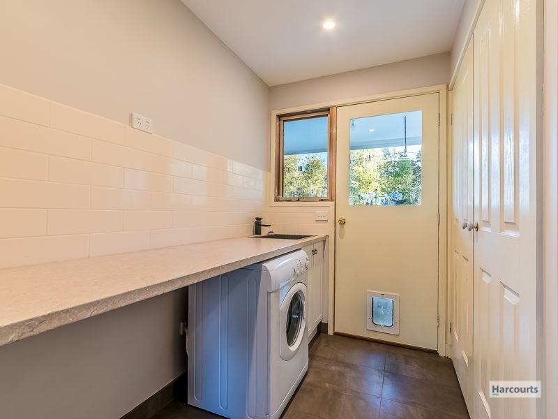 1449 Main South Road, Hallora VIC 3818