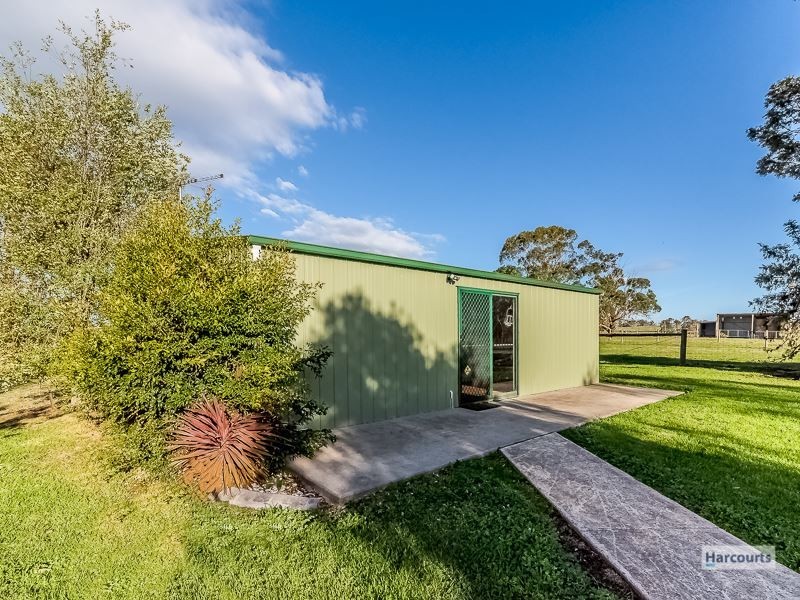 1449 Main South Road, Hallora VIC 3818
