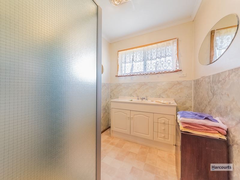 80 Settlement Road, Drouin VIC 3818