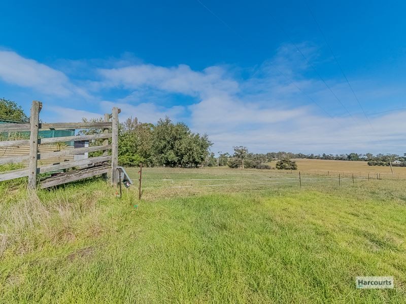 80 Settlement Road, Drouin VIC 3818