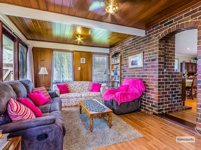 10 Pearson Road, Drouin VIC 3818