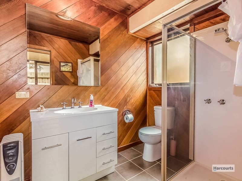 10 Pearson Road, Drouin VIC 3818