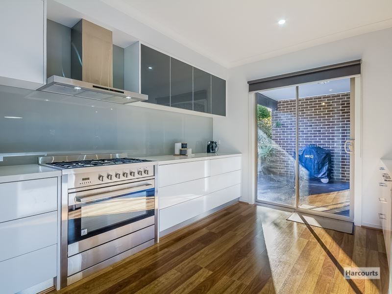 3 Midsummer Lane, Drouin VIC 3818