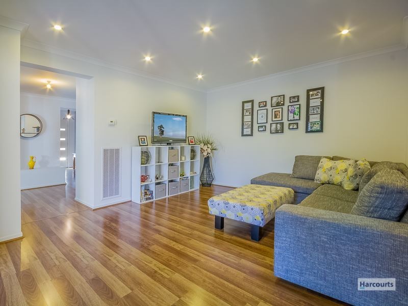 3 Midsummer Lane, Drouin VIC 3818