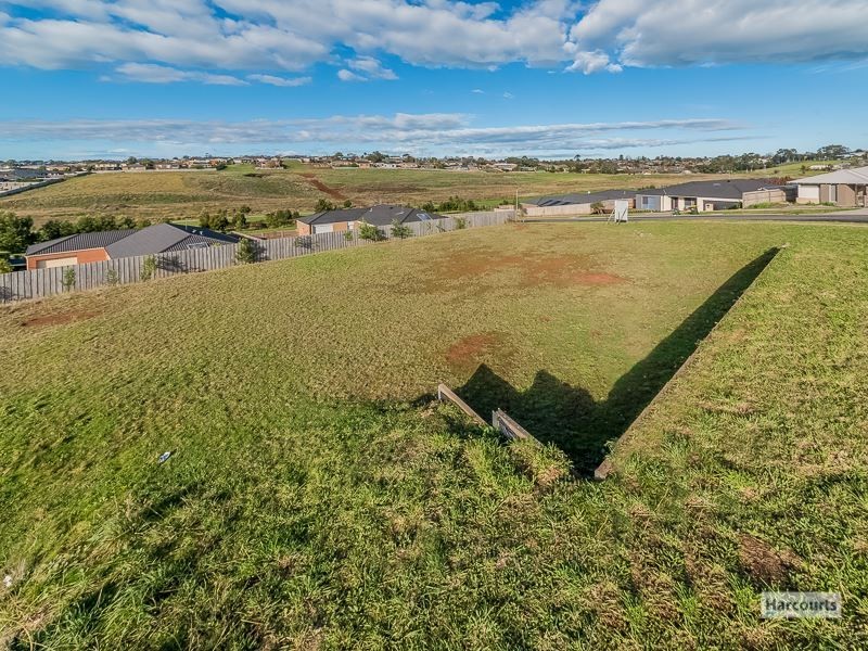 4 Tulloch Street, Drouin VIC 3818