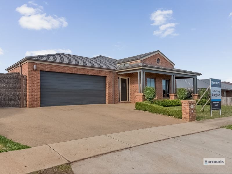3 Mayfair Drive, Drouin VIC 3818