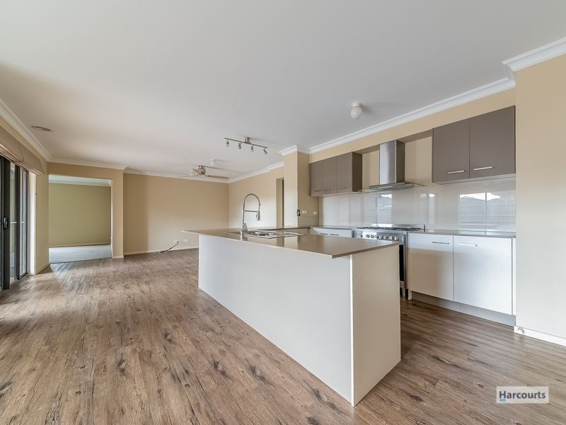 3 Mayfair Drive, Drouin VIC 3818