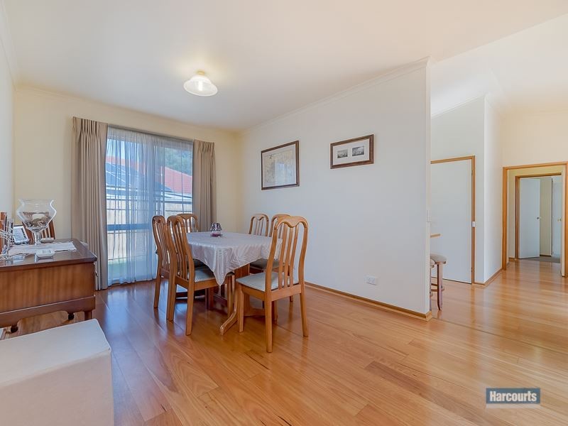 15 Adam Court, Drouin VIC 3818