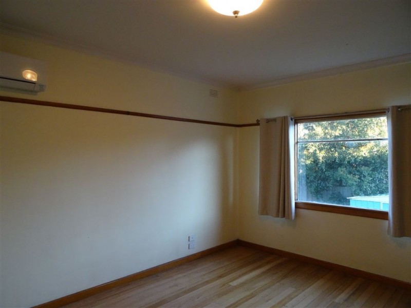 16B Flett Street, Bunyip VIC 3815