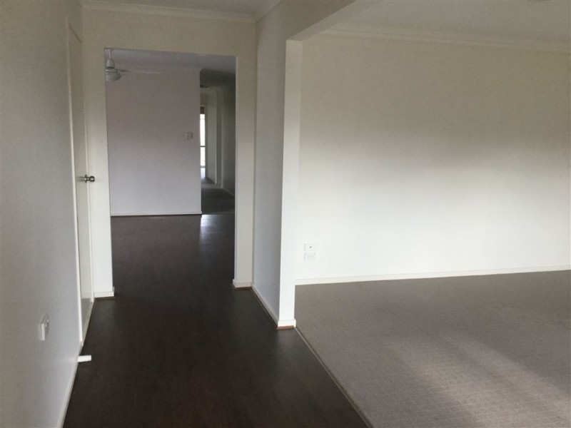 5 Stringybark Place, Longwarry VIC 3816