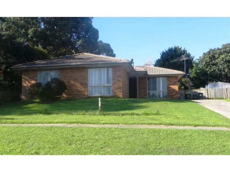 24 Ferris Street, Drouin VIC 3818