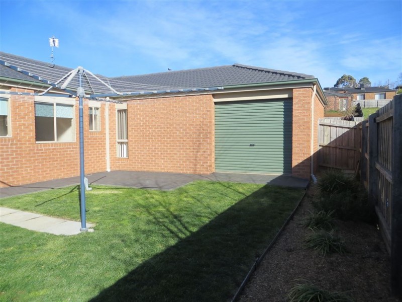 29 Orchard Court, Drouin VIC 3818