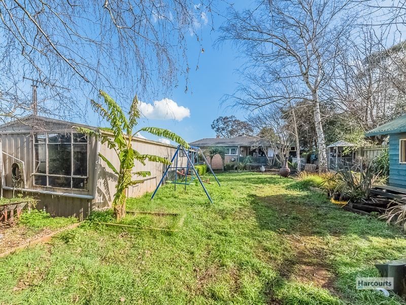 8 Colin Street, Drouin VIC 3818