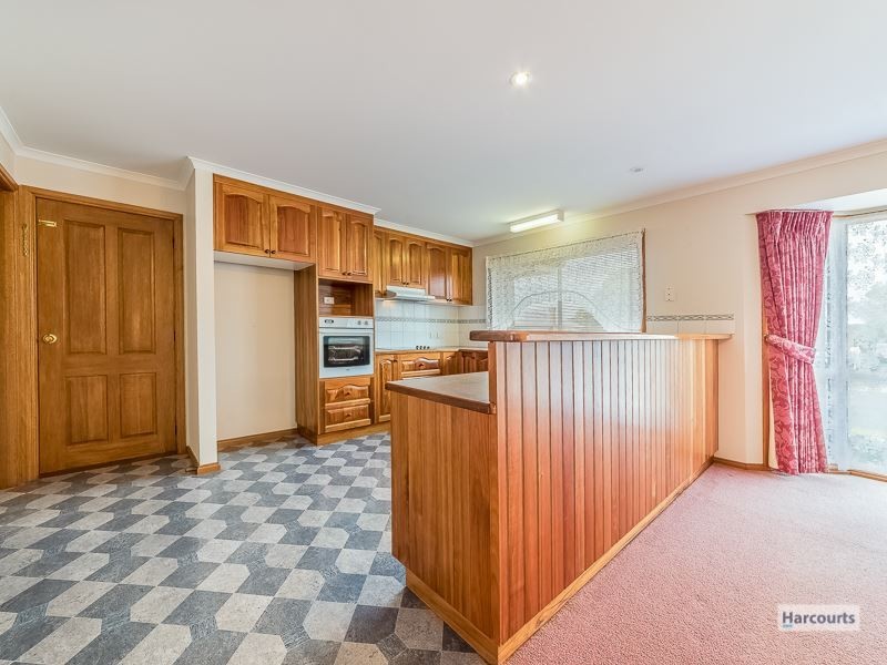 2 Rees Close, Drouin VIC 3818