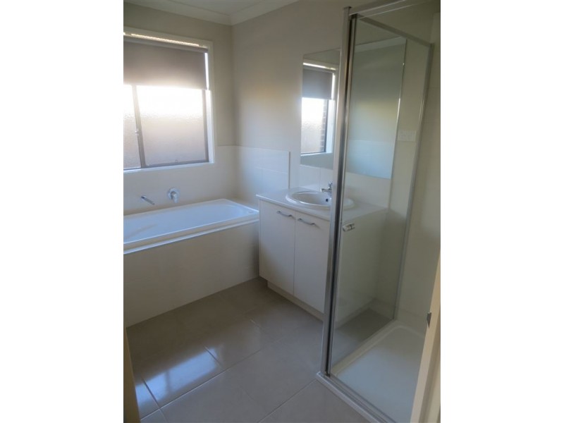 28 Skyline Drive, Warragul VIC 3820