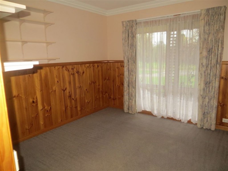 10 Green Valley Drive, Drouin VIC 3818