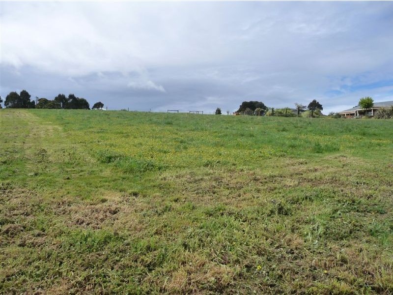 148 Hopetoun Road, Drouin VIC 3818