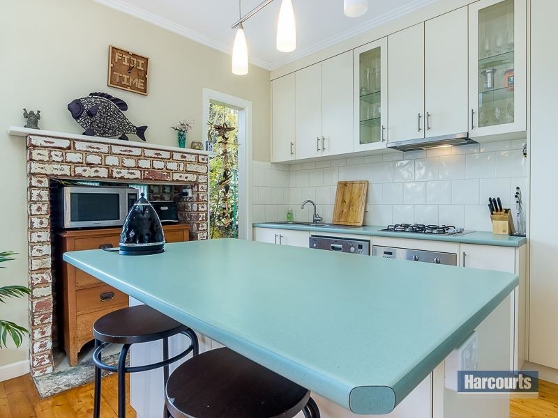 18 Fairchild Street, Drouin VIC 3818