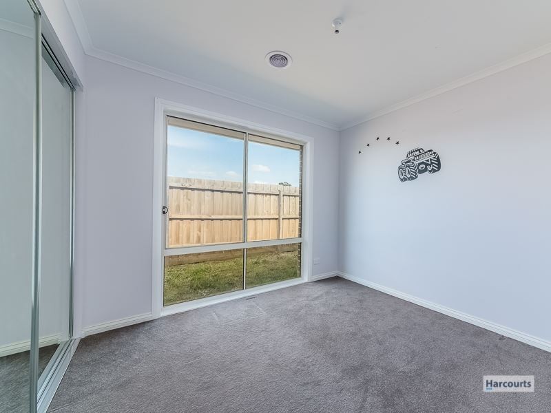 20 Buscombe Crescent, Drouin VIC 3818