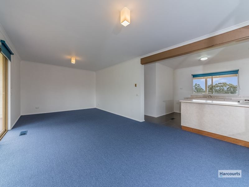 6 Bambra Court, Drouin VIC 3818