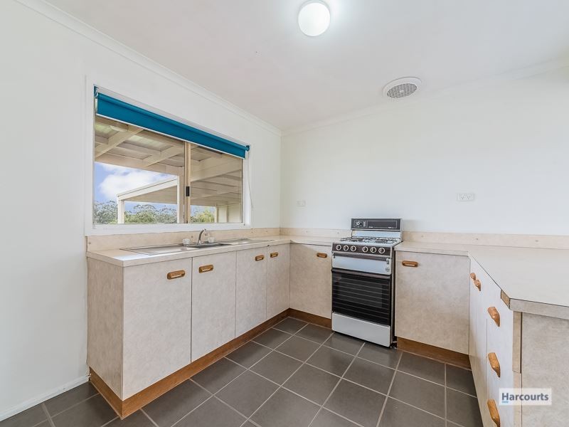 6 Bambra Court, Drouin VIC 3818