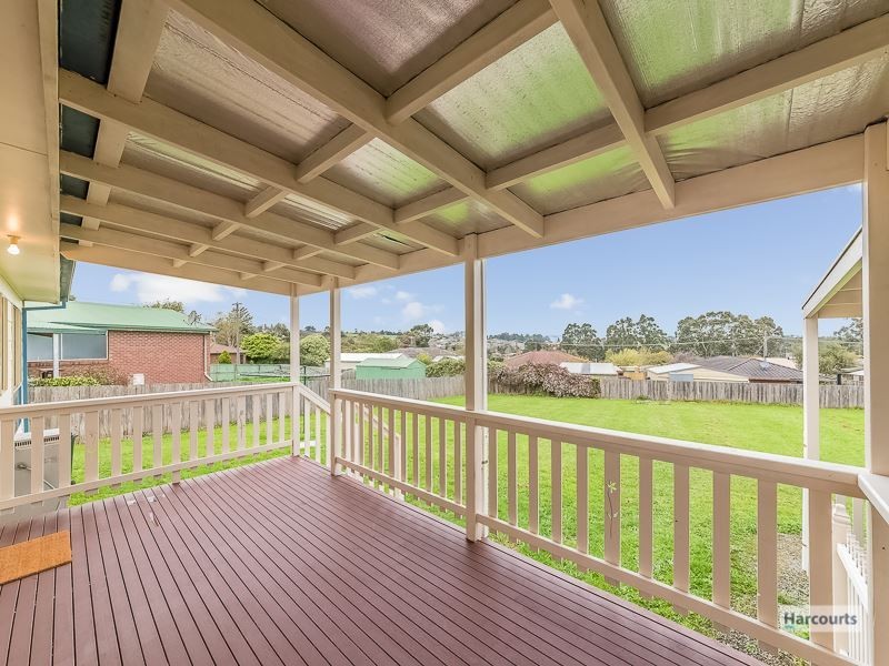 6 Bambra Court, Drouin VIC 3818