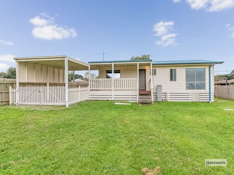 6 Bambra Court, Drouin VIC 3818