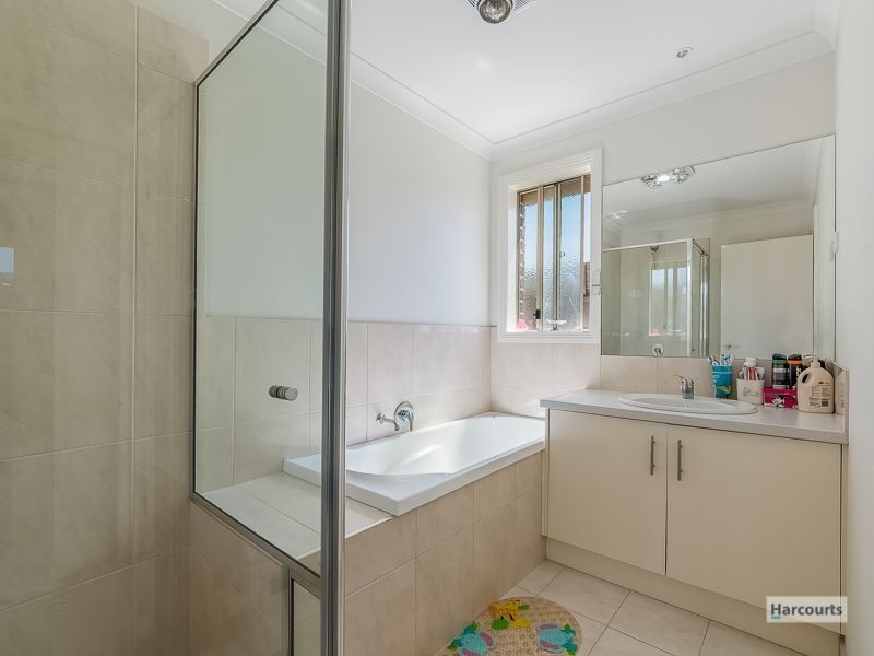 3 Dot Court, Drouin VIC 3818