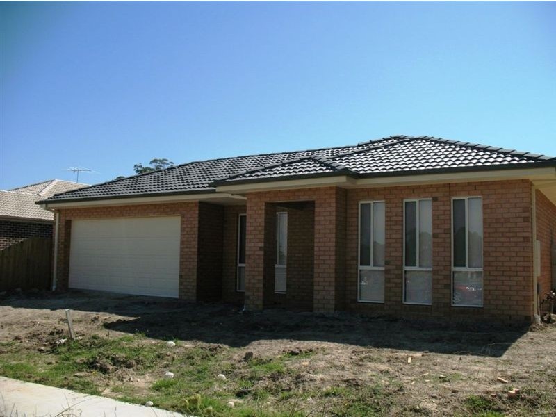 20 Foster Street, Drouin VIC 3818