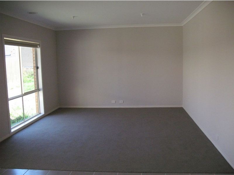 20 Foster Street, Drouin VIC 3818