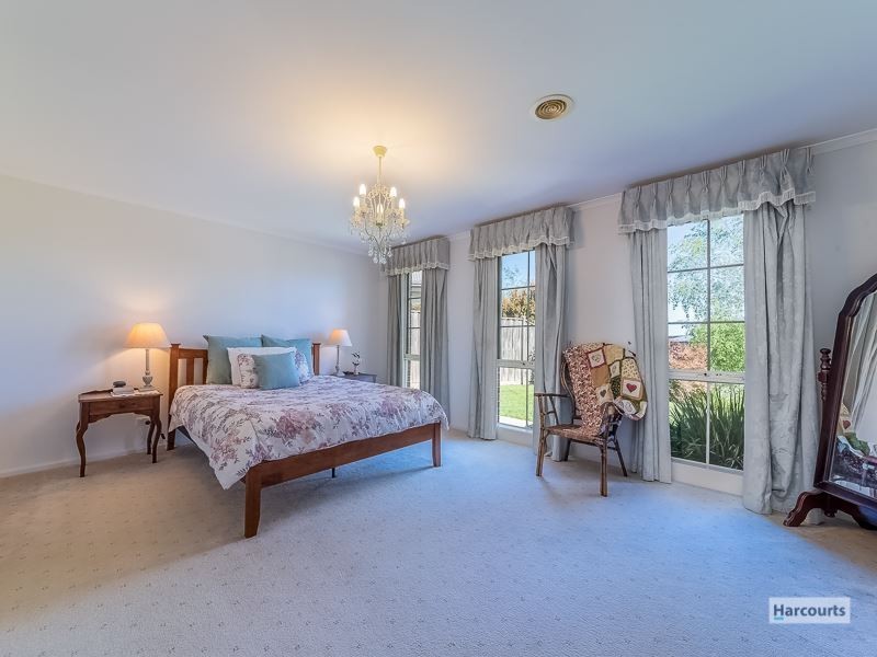 6 Amber Court, Drouin VIC 3818