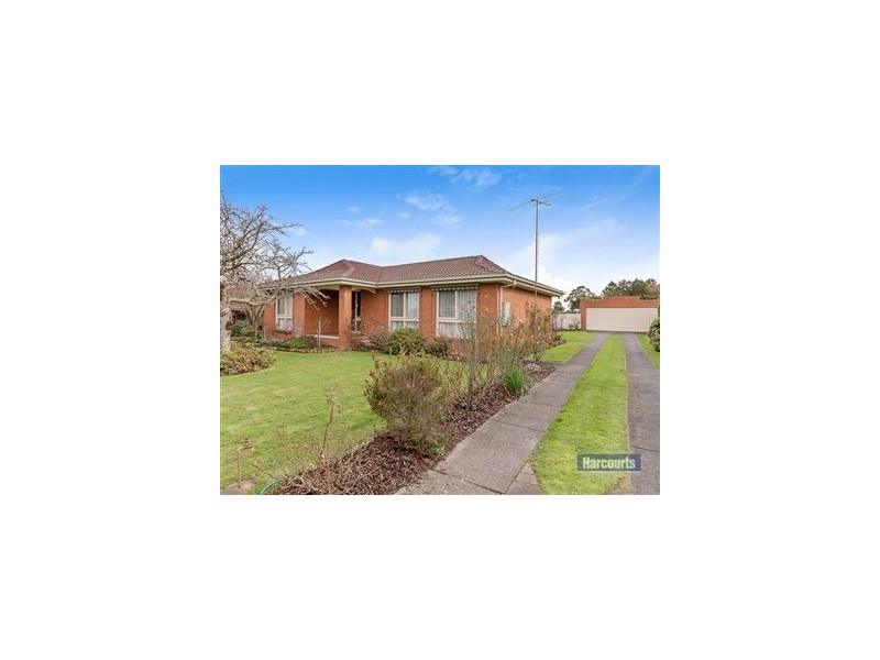 11 McLean Street, Drouin VIC 3818