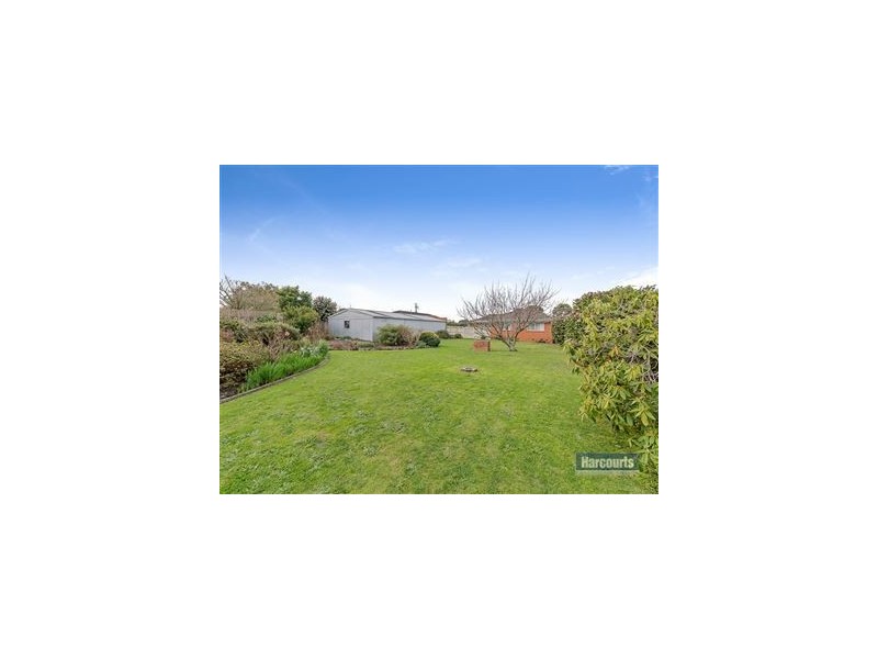 11 McLean Street, Drouin VIC 3818