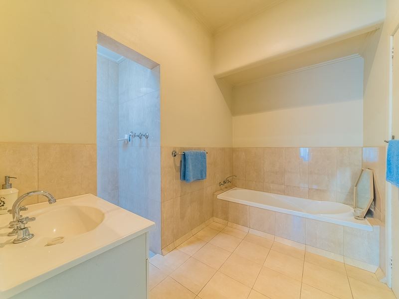 216 Princes Way, Drouin VIC 3818