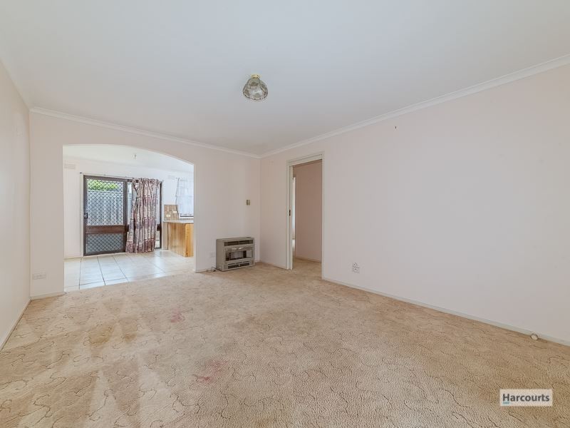 2/7 Lindman Street, Drouin VIC 3818
