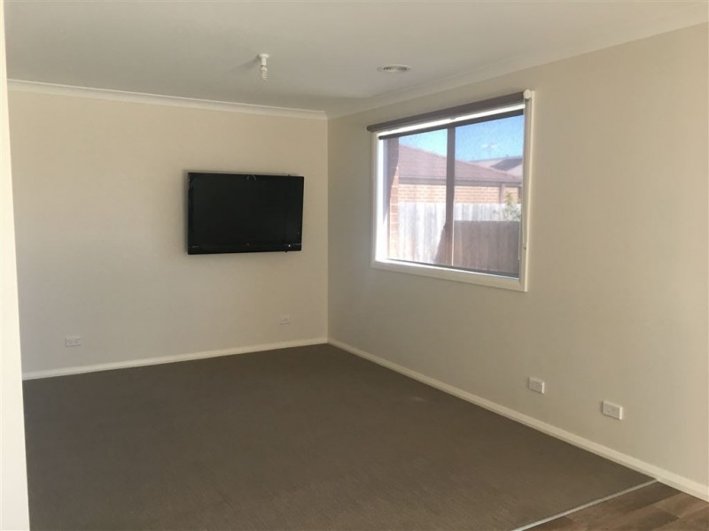 49 Stockman Way, Longwarry VIC 3816