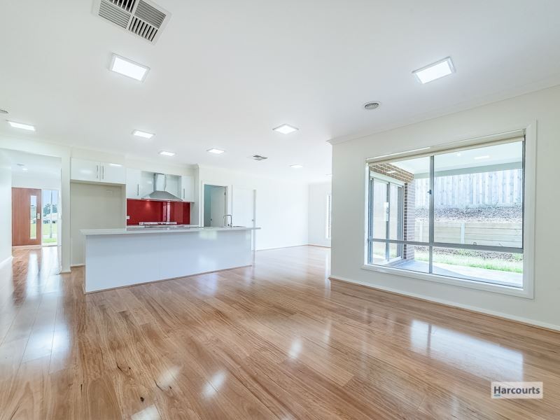 3 Sunline Street, Drouin VIC 3818