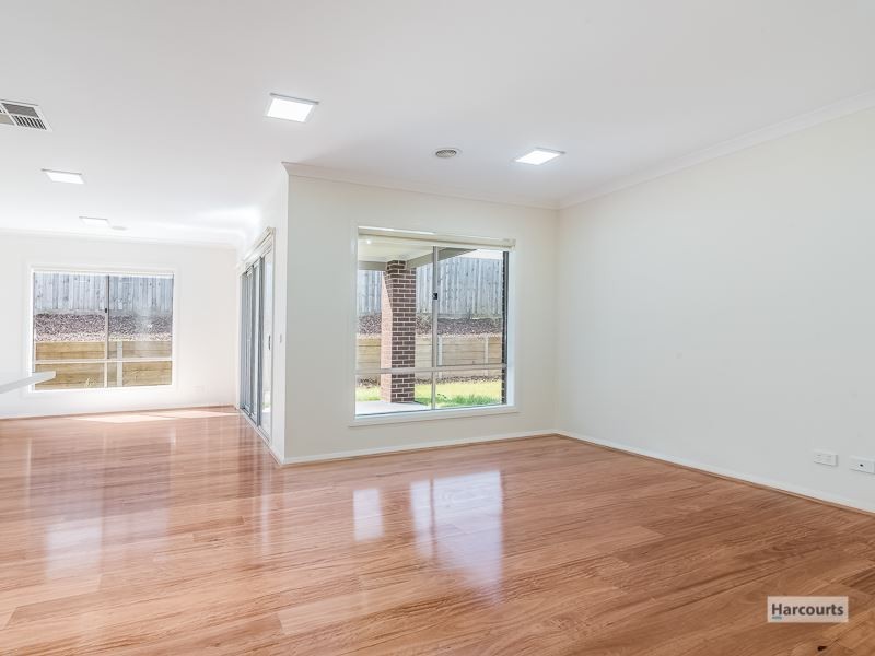 3 Sunline Street, Drouin VIC 3818