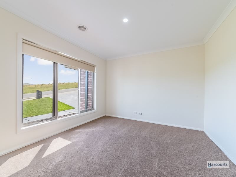 3 Sunline Street, Drouin VIC 3818