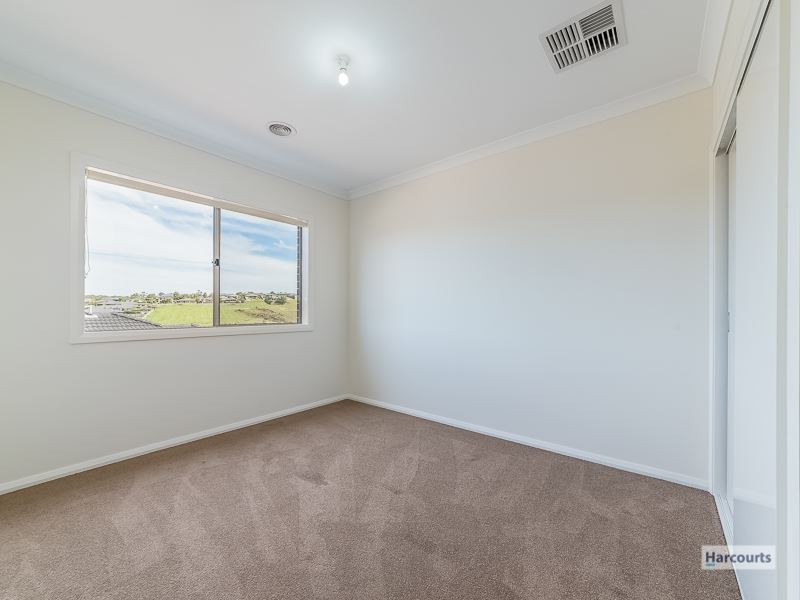 3 Sunline Street, Drouin VIC 3818