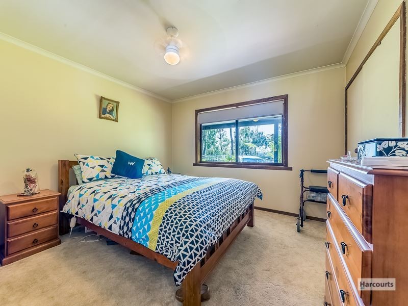 70 Lang Lang Park Road, Drouin South VIC 3818