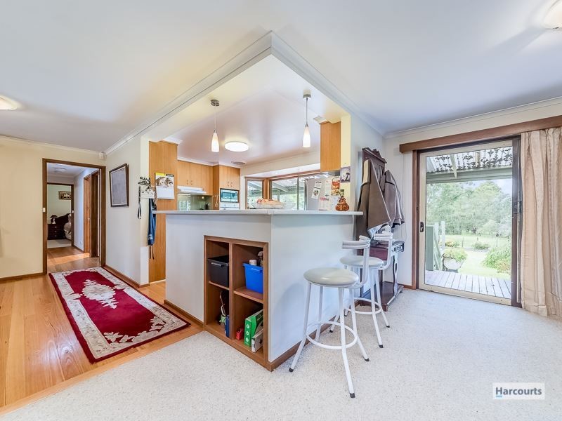 977 Main South Road, Drouin South VIC 3818