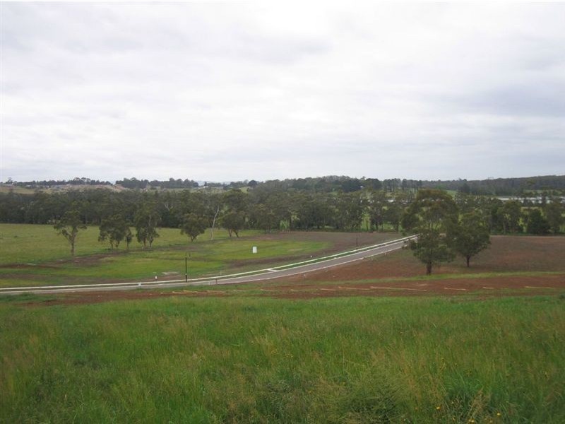 Lot 9 Bunjil Drive, Drouin VIC 3818
